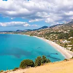 Vila Rudi Atsoupades