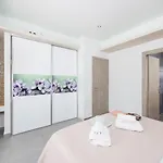 וילה Rudi *